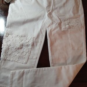 Chico's So Slimming Girlfriend Ankle jeans